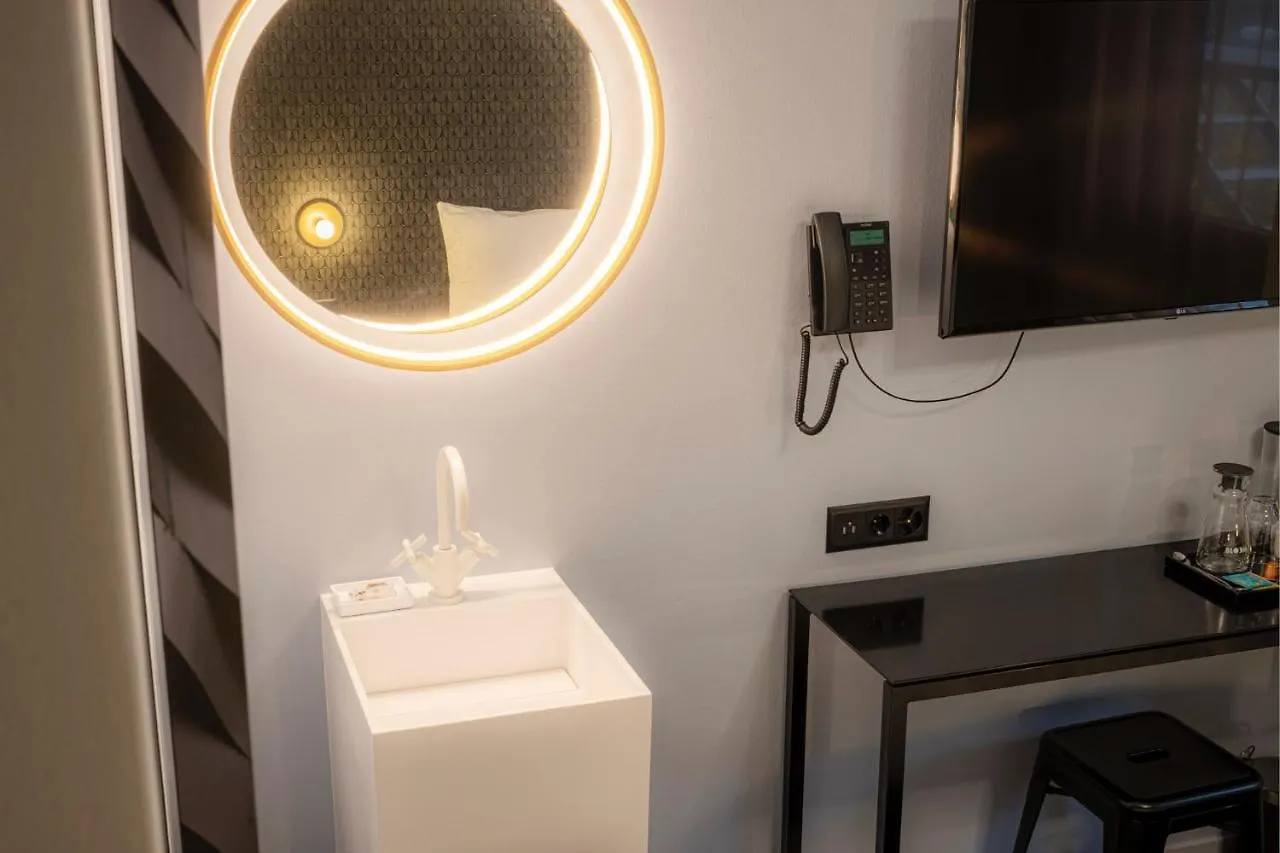 Bloom Boutique Hotel & Lounge Bazel